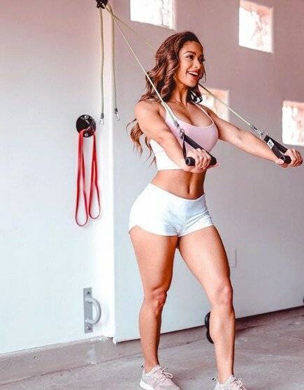 Lais deleon's fitness-model-body workout plan!