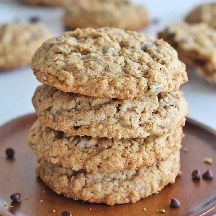 Oatmeal Cakes