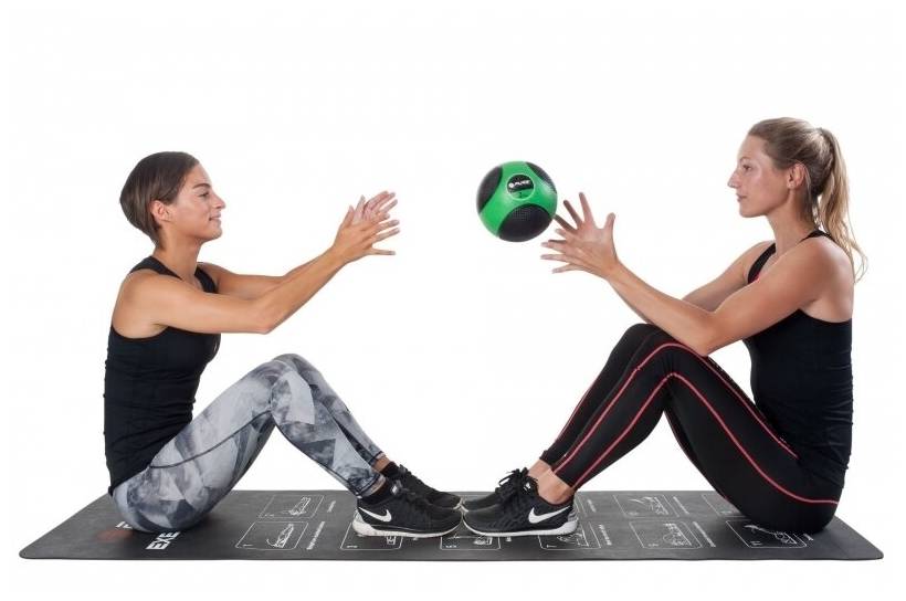 Медбол: упражнения с медицинболом, как выбрать тяжелый мяч