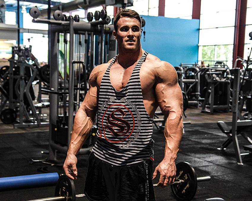 What did calum von moger say about his injury? mr. universe-winner opens up about window incident