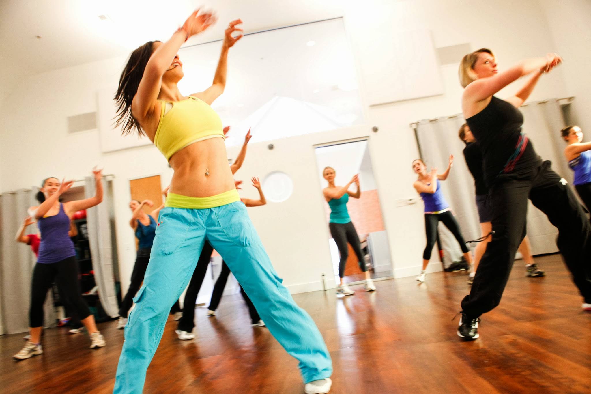 Лучшие танцы для похудения в домашних условиях - зумба, восточные, фитнестанцы