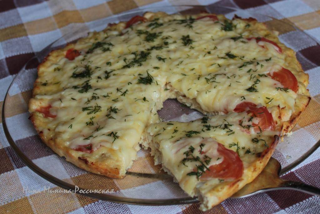 Пицца без теста на сковороде из куриной грудки или в микроволновке: рецепт с фото пошагово