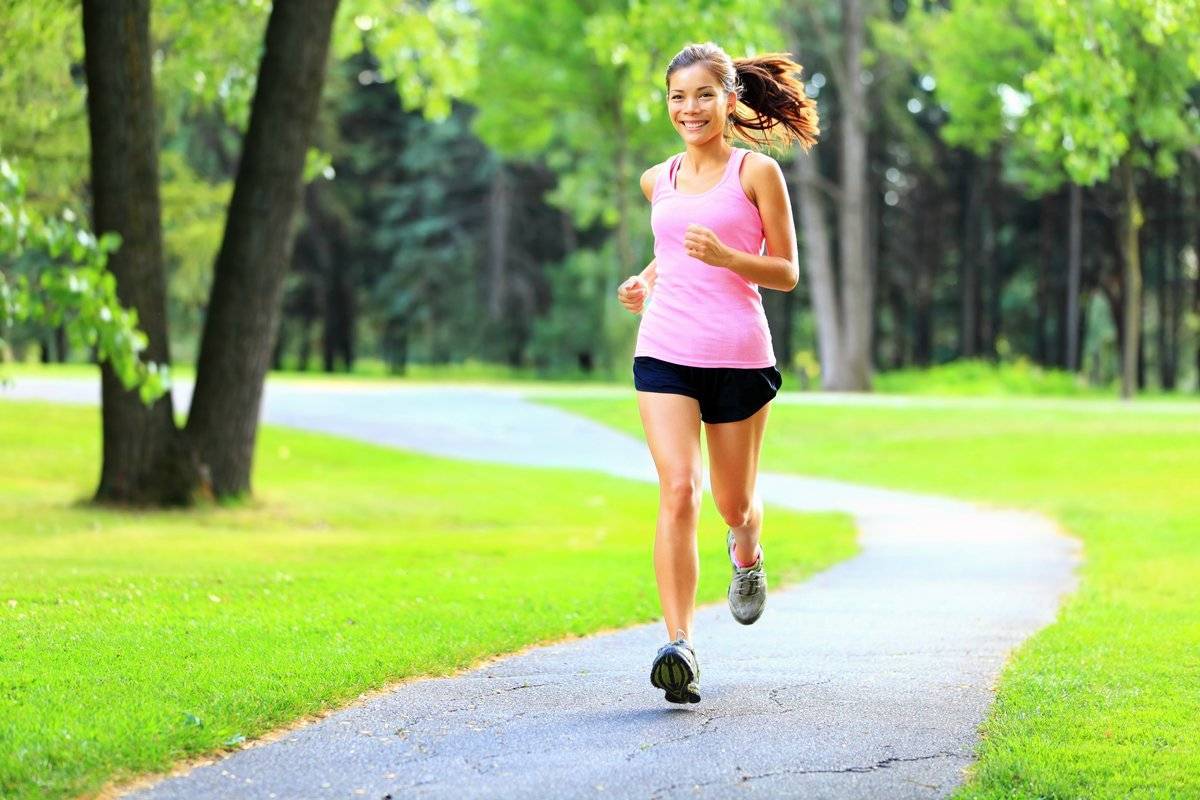 В какое время лучше бегать - утром или вечером - как правильно начать бегать для начинающих для похудения