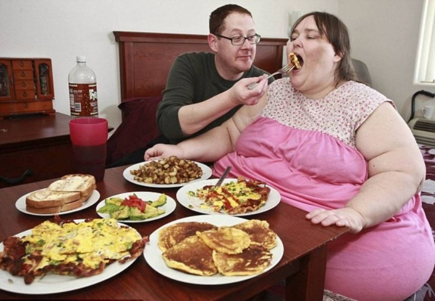 Война жирным: россияне хотят избавить общество от тучных людей | forpost