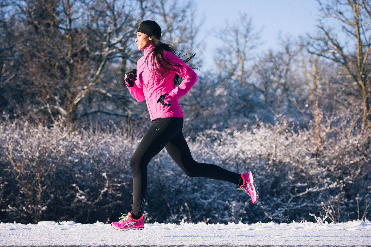 Бег зимой для похудения: рекомендации и самые популярные мифы