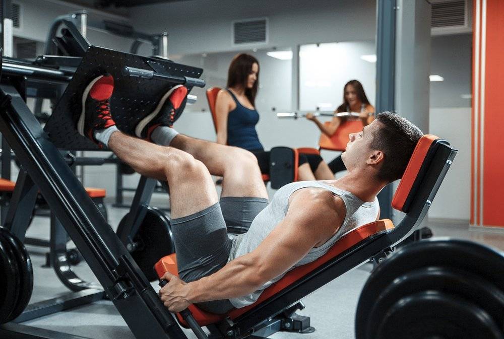 Тренировка ног в тренажерном зале: как накачать ноги мужчине в спортзале