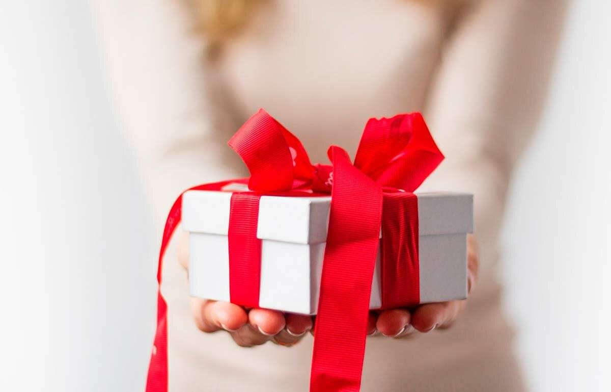 25 подарков, о которых мечтает любая девушка