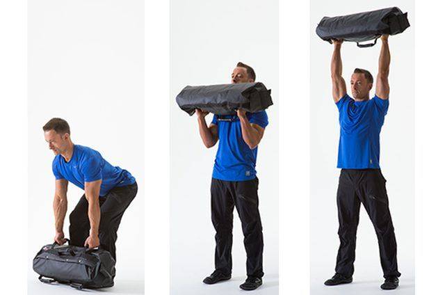 Упражнения с сэндбэгом для мужчин: 7 эффективных техник