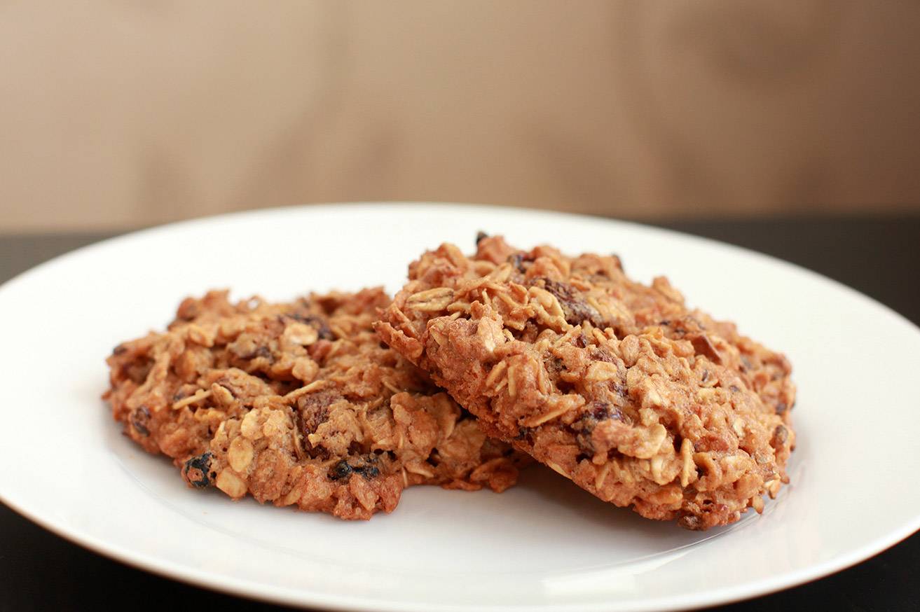 Рецепт пп овсяное печенье с изюмом и ябл. калорийность, химический состав и пищевая ценность.