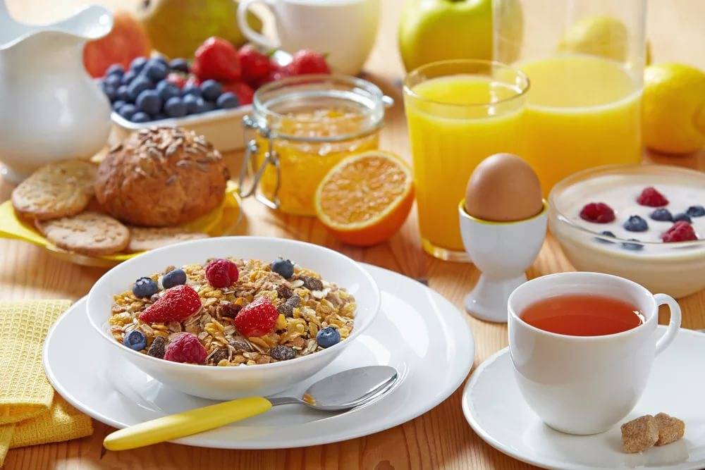 Завтрак перед утренней тренировкой: все за и против