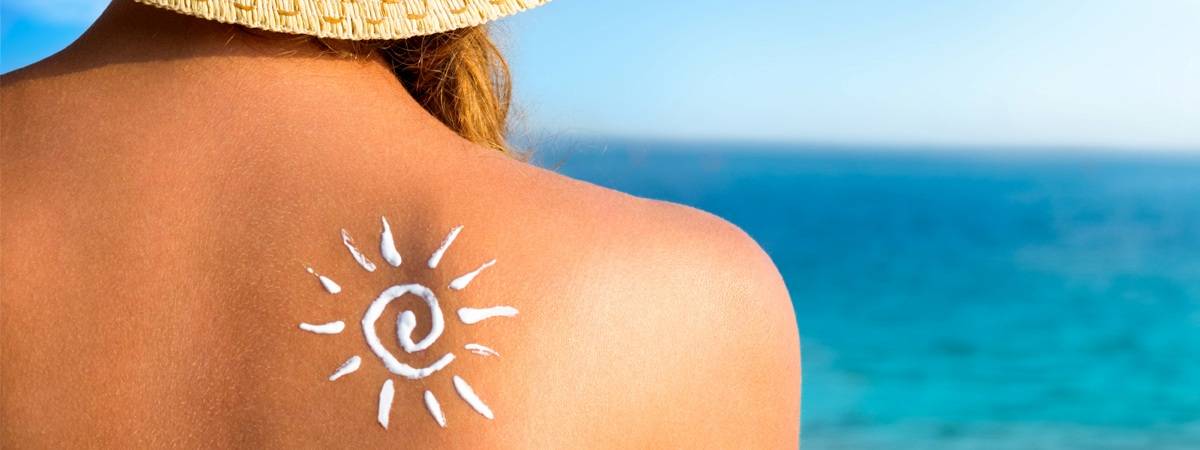 Как защитить кожу лица от солнца: какие средства обеспечивают индивидуальную защиту от уф-излучения и солнечных ультрафиолетовых лучей, что помогает - советы о том, как спастись от ультрафиолета