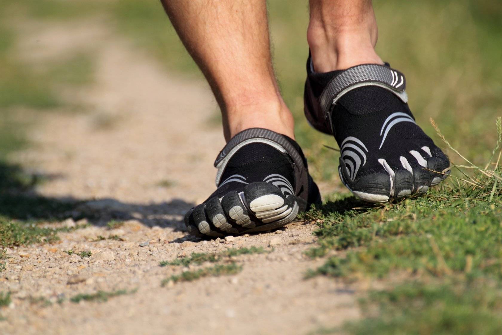 Выбор беговых кроссовок: как подобрать обувь для разных покрытий и не пожалеть?