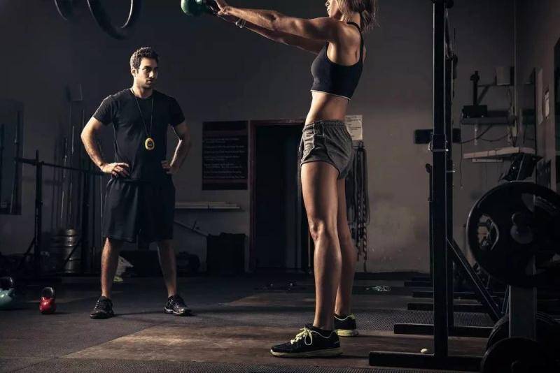 Кросс-фитнес: формула тренировки, польза и противопоказания