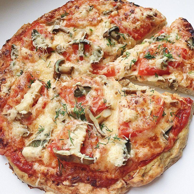 Пицца на сковороде – топ 10 самых простых и вкусных рецептов